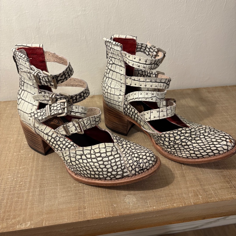 Freebird Felicity - White Croco sz 8 - Picture 2 of 10